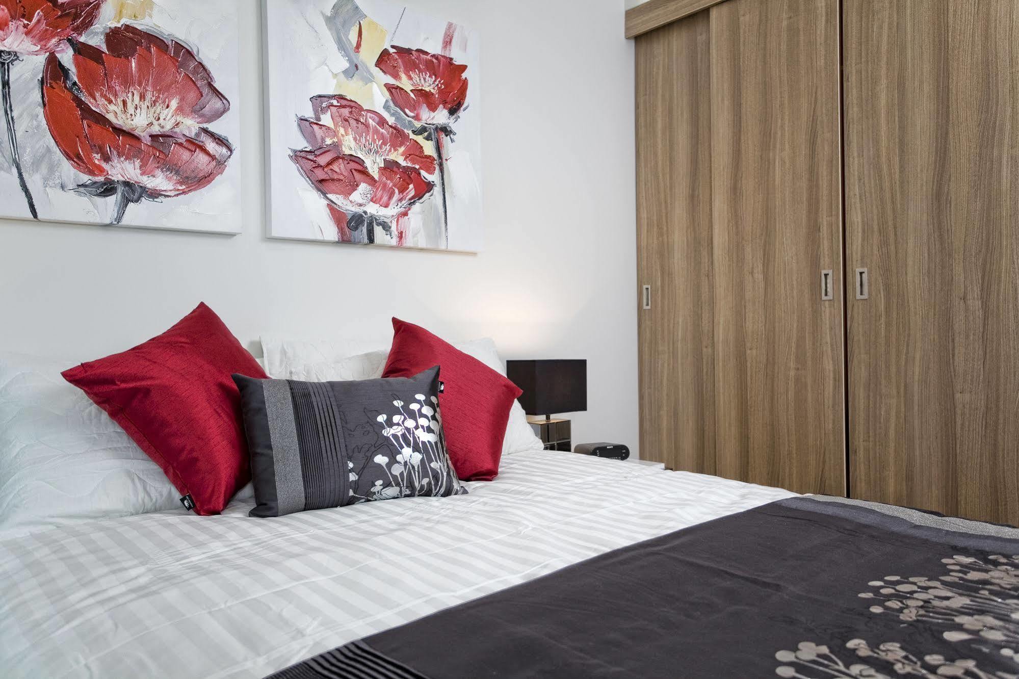 Quattro On Astor Apartments Brisbane By Restt Exteriör bild
