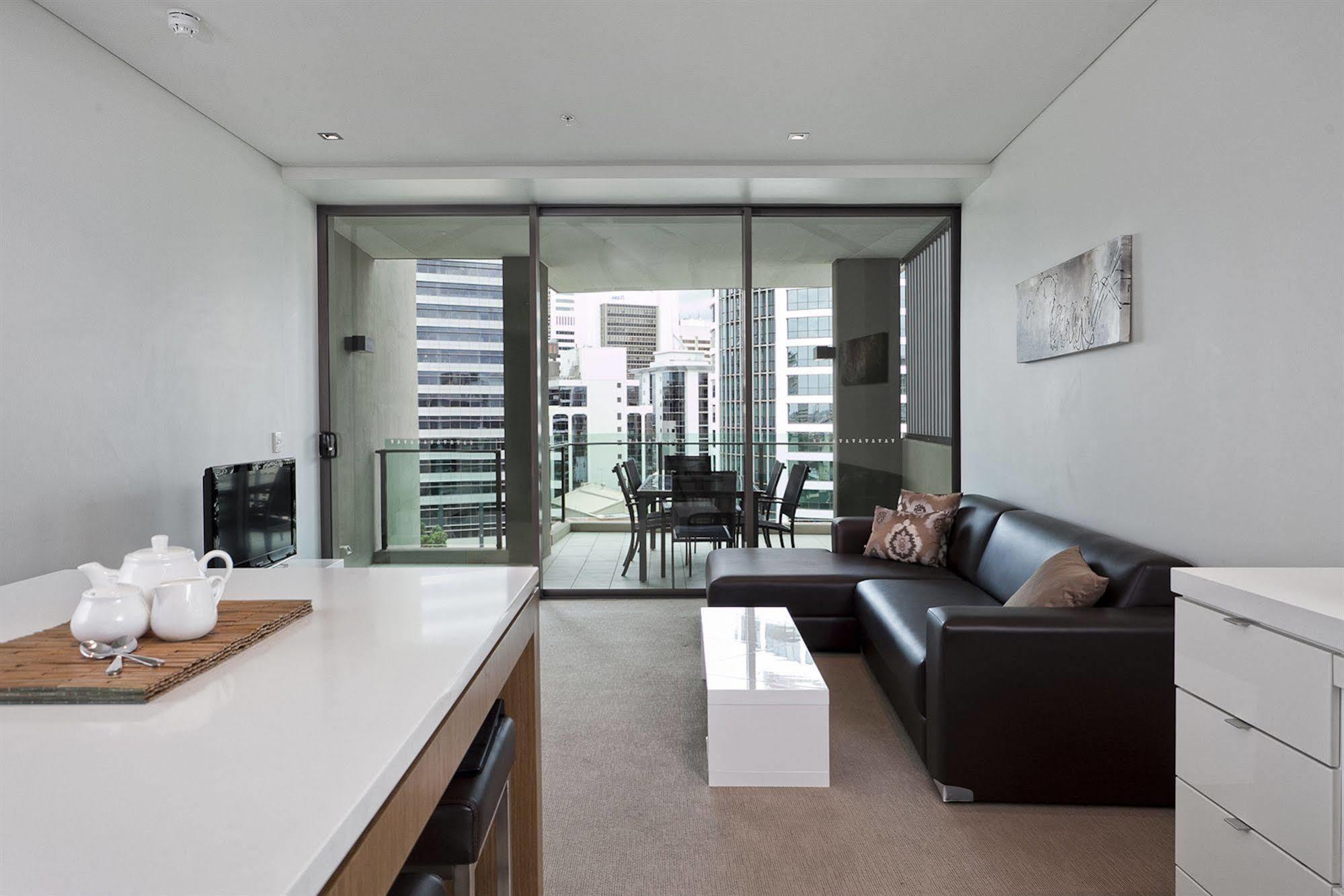 Quattro On Astor Apartments Brisbane By Restt Exteriör bild