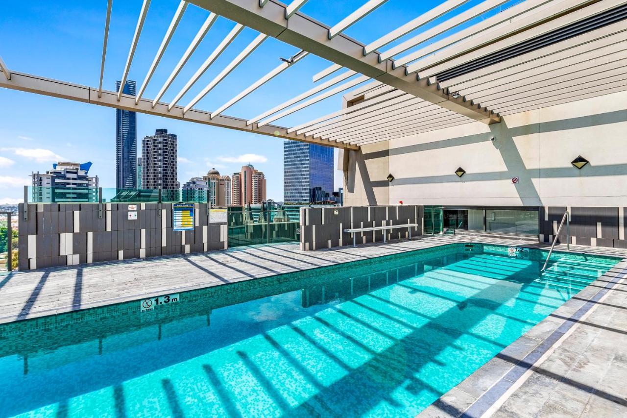 Quattro On Astor Apartments Brisbane By Restt Exteriör bild