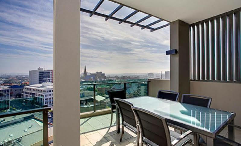 Quattro On Astor Apartments Brisbane By Restt Exteriör bild